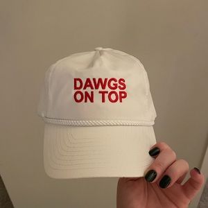 Dawgs on Top Hat